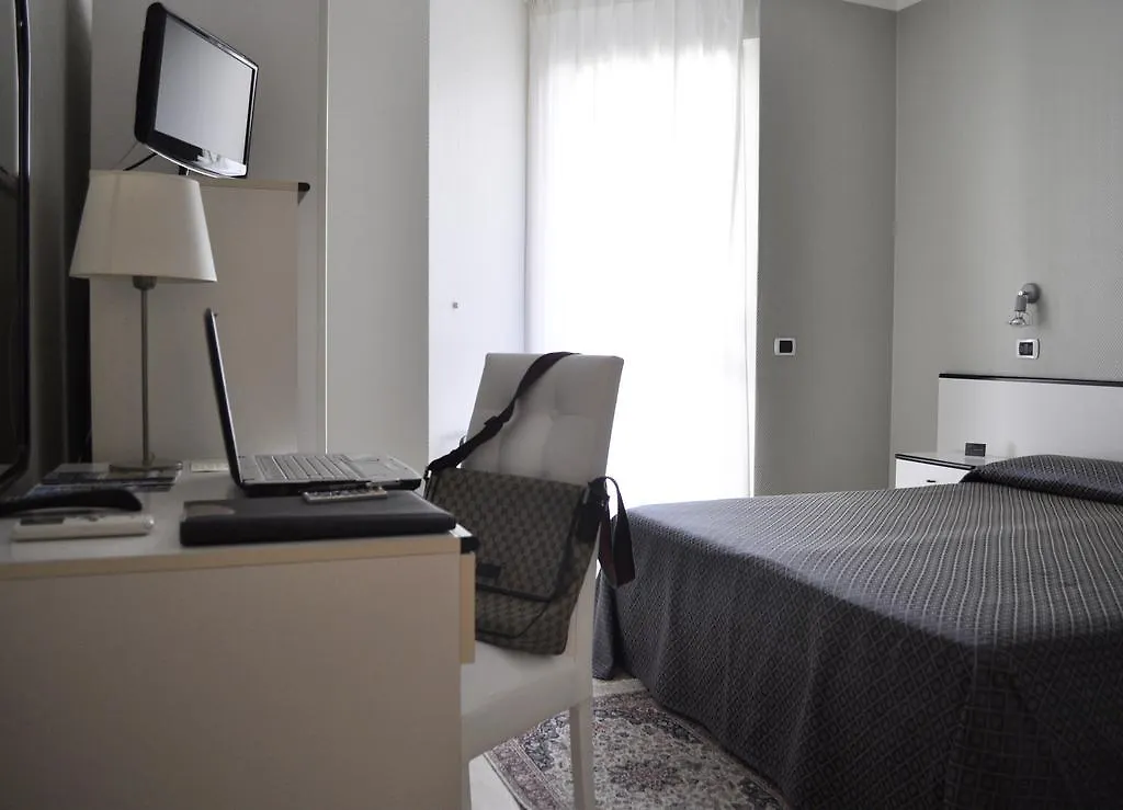 Hotel Est Piombino Italy