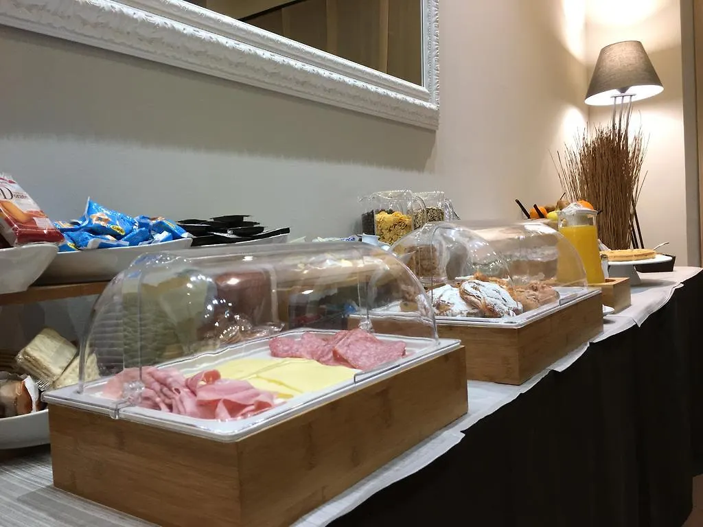 Hotel Est Piombino