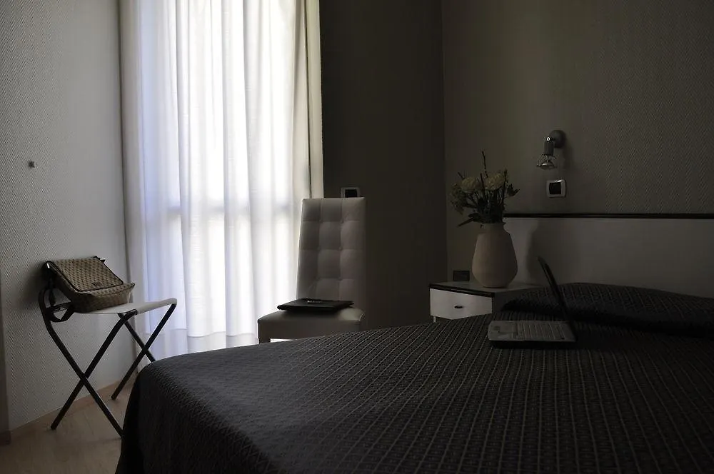 Hotel Est Piombino
