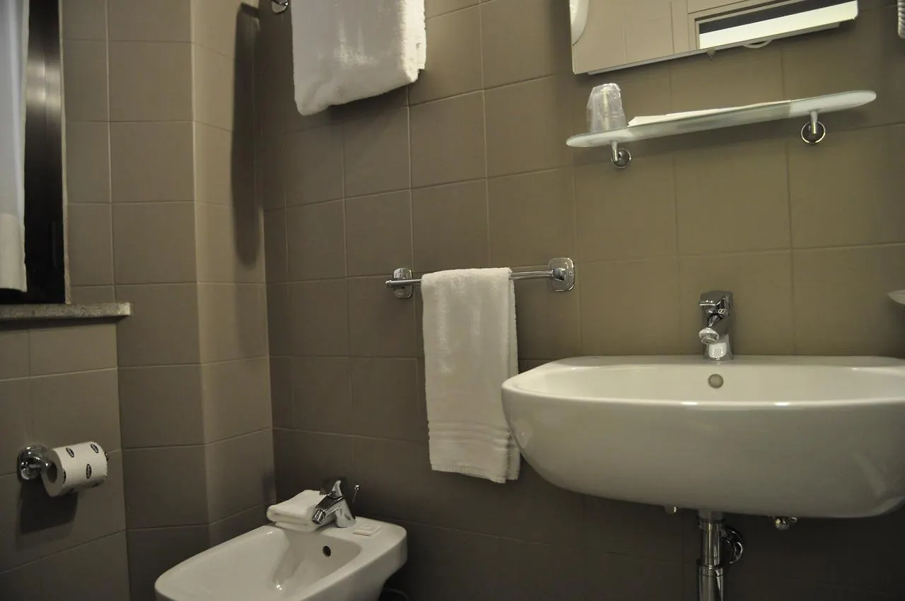 Hotel Est Piombino