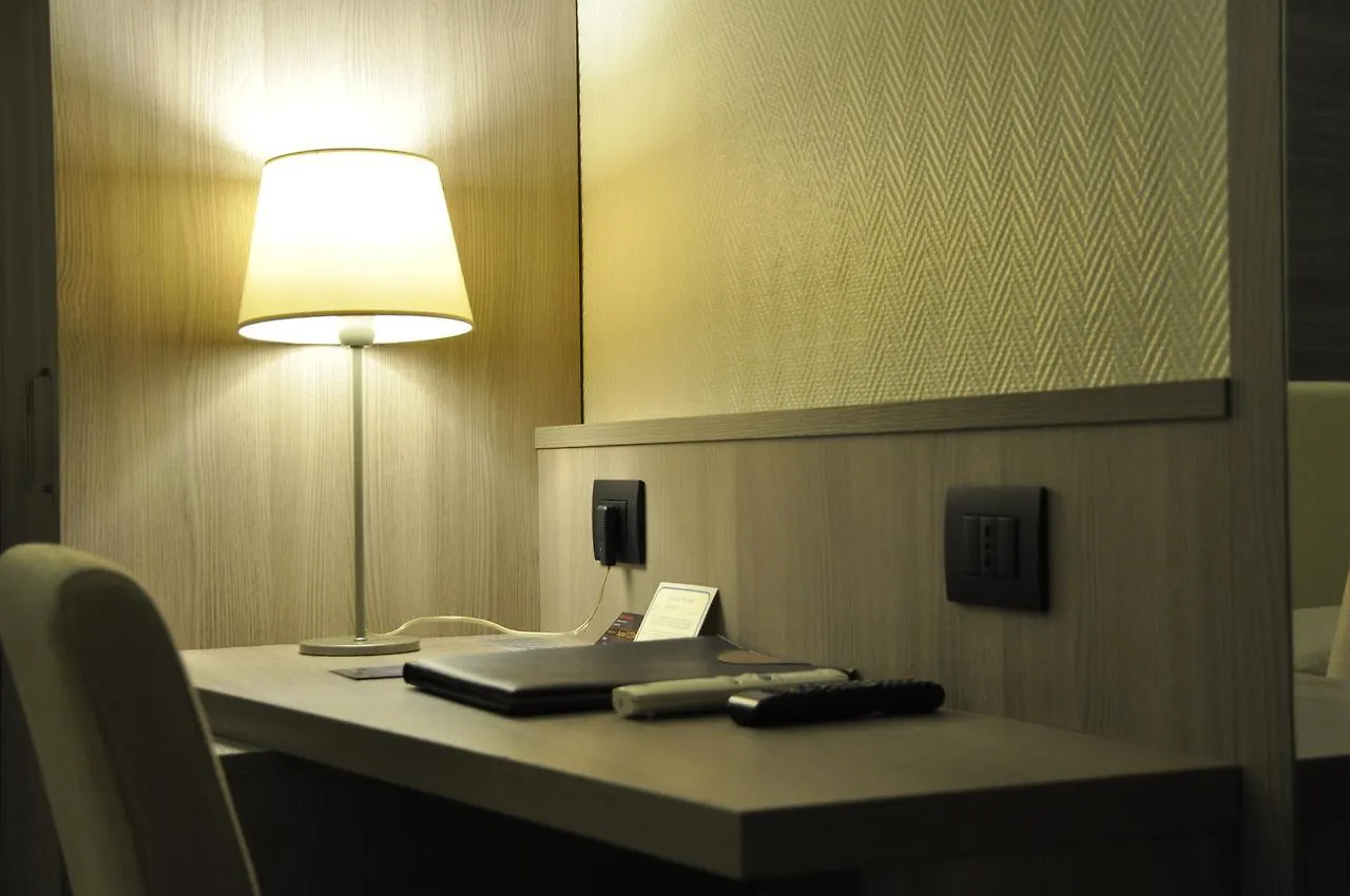 Hotel Est Piombino