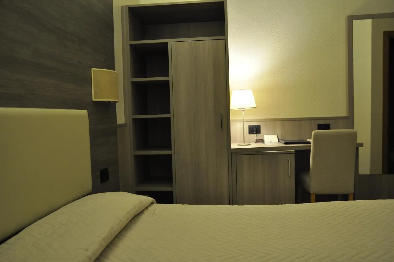 Hotel Est Piombino