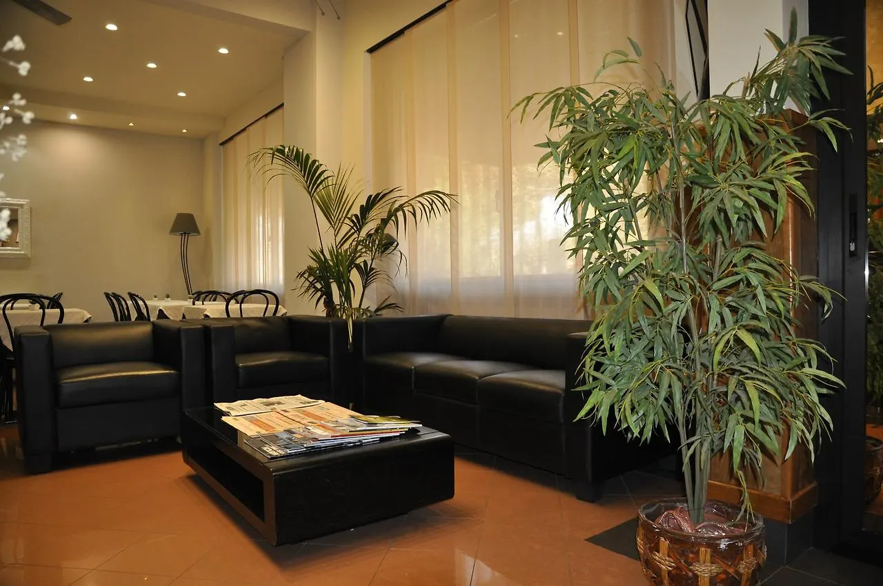 ***  Hotel Est Piombino Italy